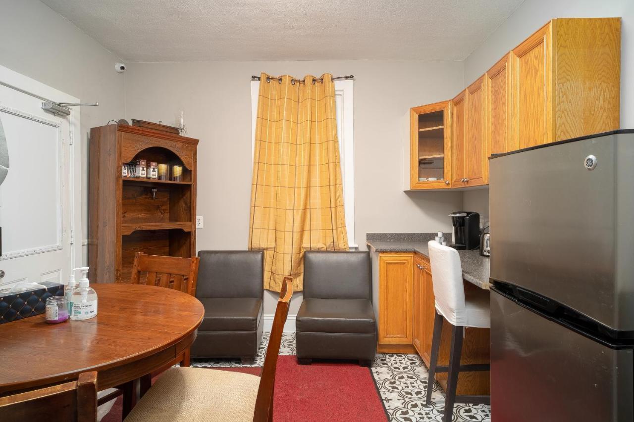 Room #2 Downtown Ottawa Bagian luar foto