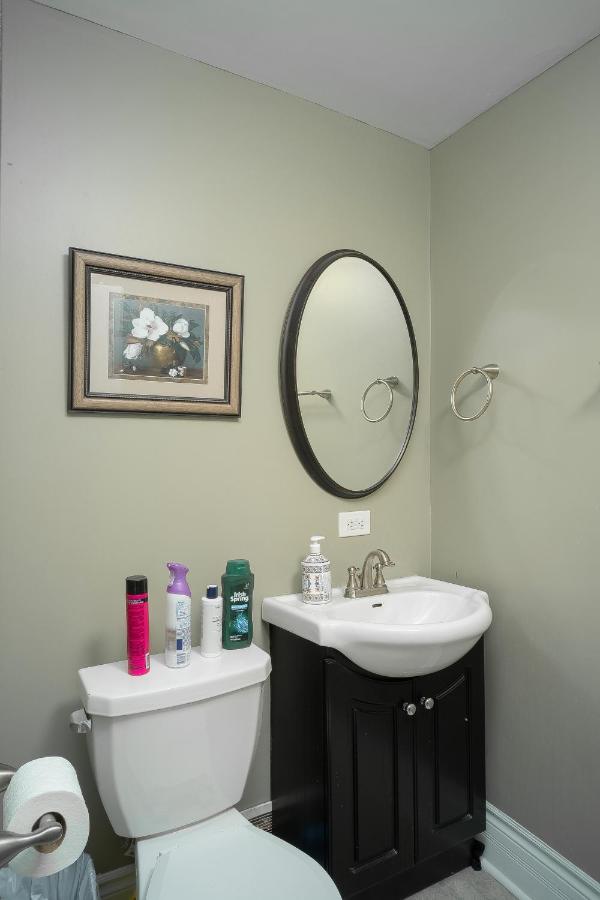 Room #2 Downtown Ottawa Bagian luar foto